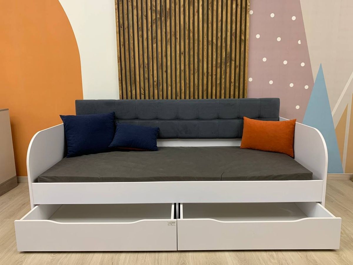 Детская односпальная кровать с ящиками и ламелями LION Л-7 Донна Лайт 18 90x200 см дуб сонома 17271 фото мебель