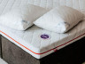 На фото чехол матраса Контент In Style Матролюкс с подушками
